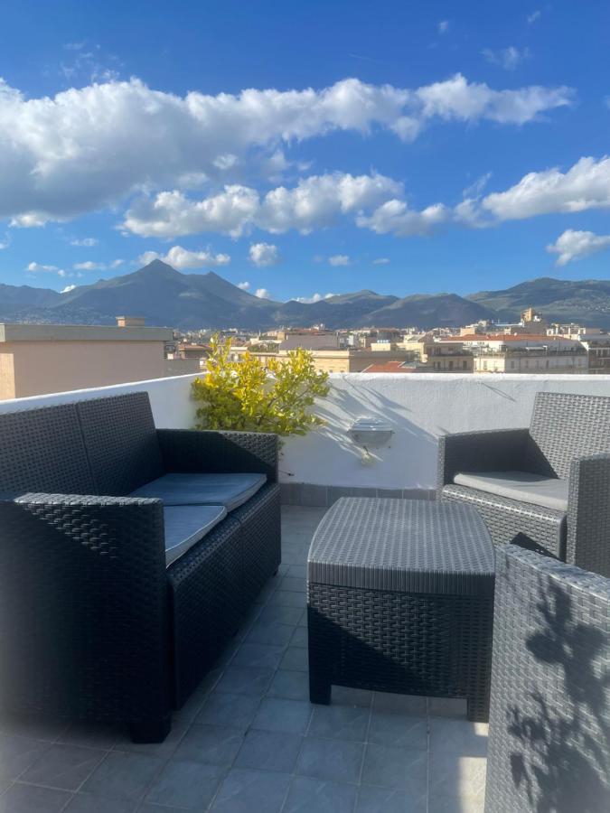 לינה וארוחת בוקר La Terrazza Su פלרמו מראה חיצוני תמונה